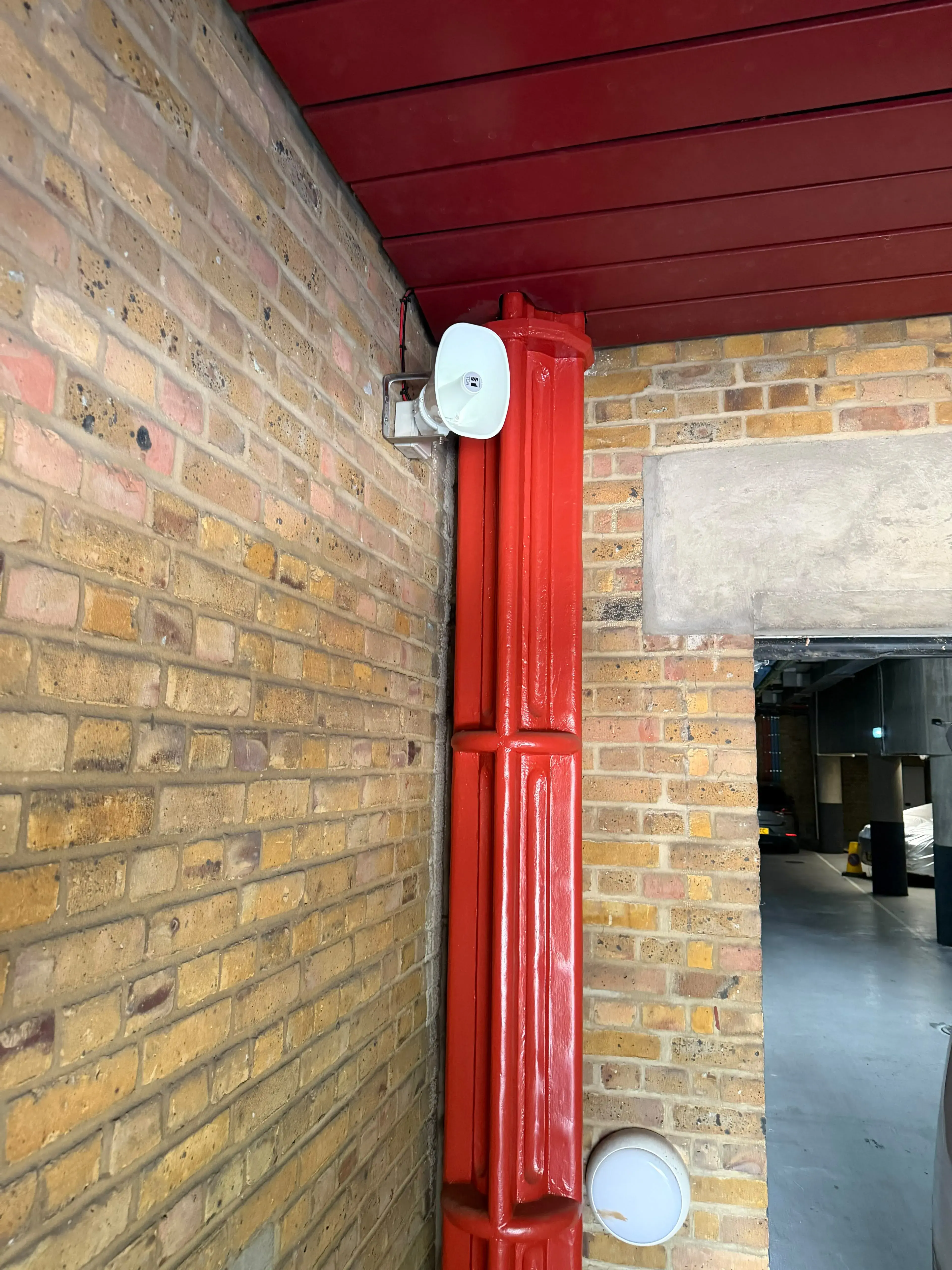 Security device installed at a car park entrance